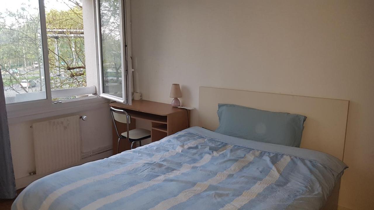 Une Chambre Privee Entre Paris Et Disneyland 诺伊斯·勒·格兰德 外观 照片